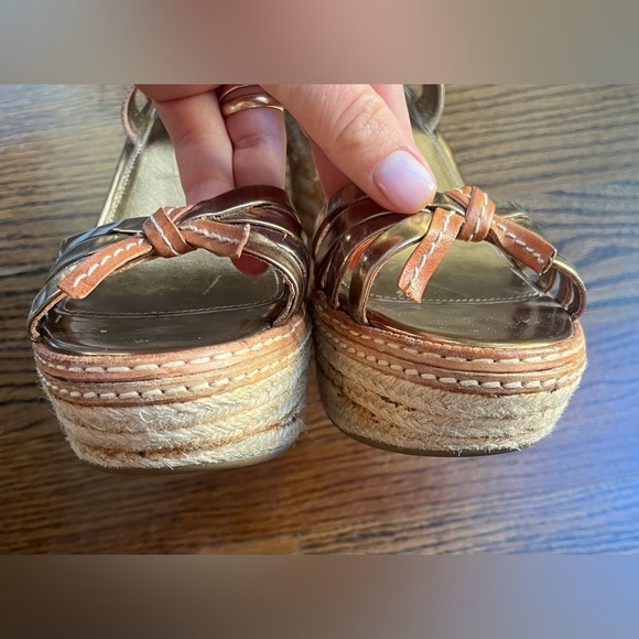 PRADA Patent Leather Espadrille Wedge Sandals Sz. 37 Gold/Brown Bow Accent - Picture 9 of 9